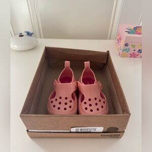Mini Melissa Pink Water Shoes - New, Never Worn